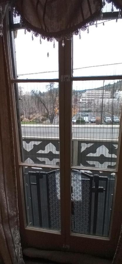 Historical John Rast House Circa 1875 Hotel Roseburg Buitenkant foto